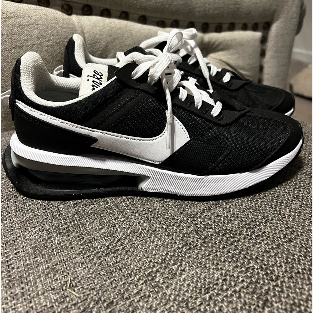 New Nike Air Max Pre-Day Women's Sz 8